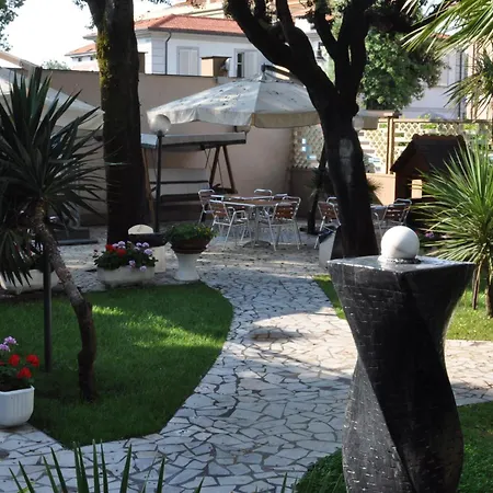 Hotel Roma 3*