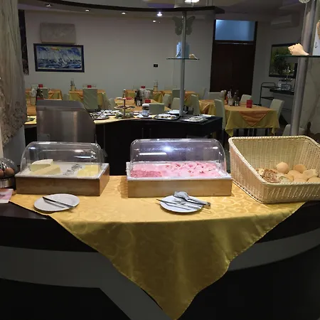 Hotel Roma Marina di Massa