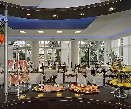 Hotel Roma
